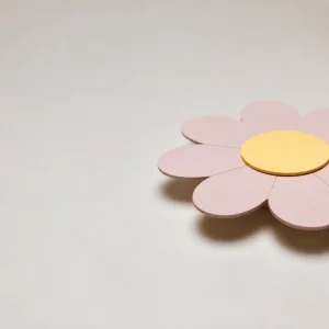 Lampka nocna „Stokrotka” LED — zdjęcie produktu 2