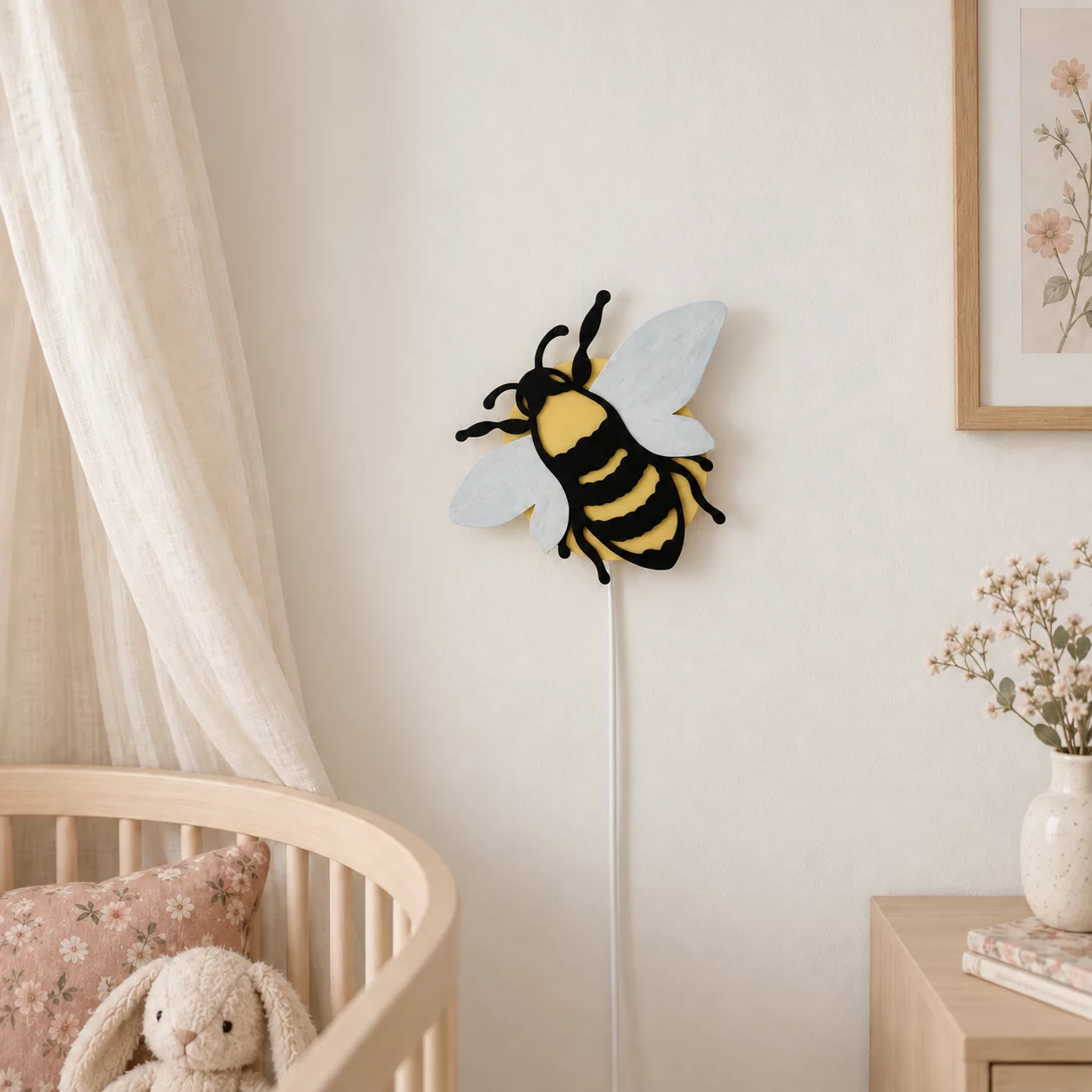 Lampka nocna „Pszczółka” LED — zdjęcie produktu 2